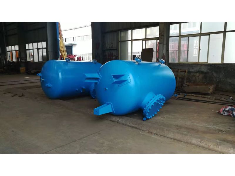 大氣擴(kuò)容倉、儲(chǔ)氣罐